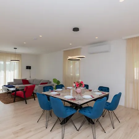 Villa Dalmatia Near Imotski And Makarska