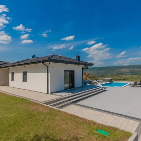 Dalmatia Near Imotski And Makarska Villa *