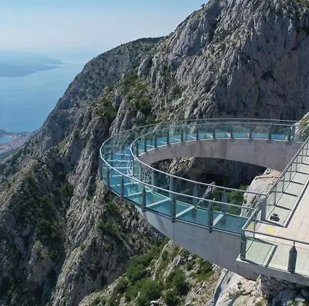 Dalmatia Near Imotski And Makarska فيلة Grubine