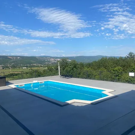 فيلة Dalmatia Near Imotski And Makarska Grubine